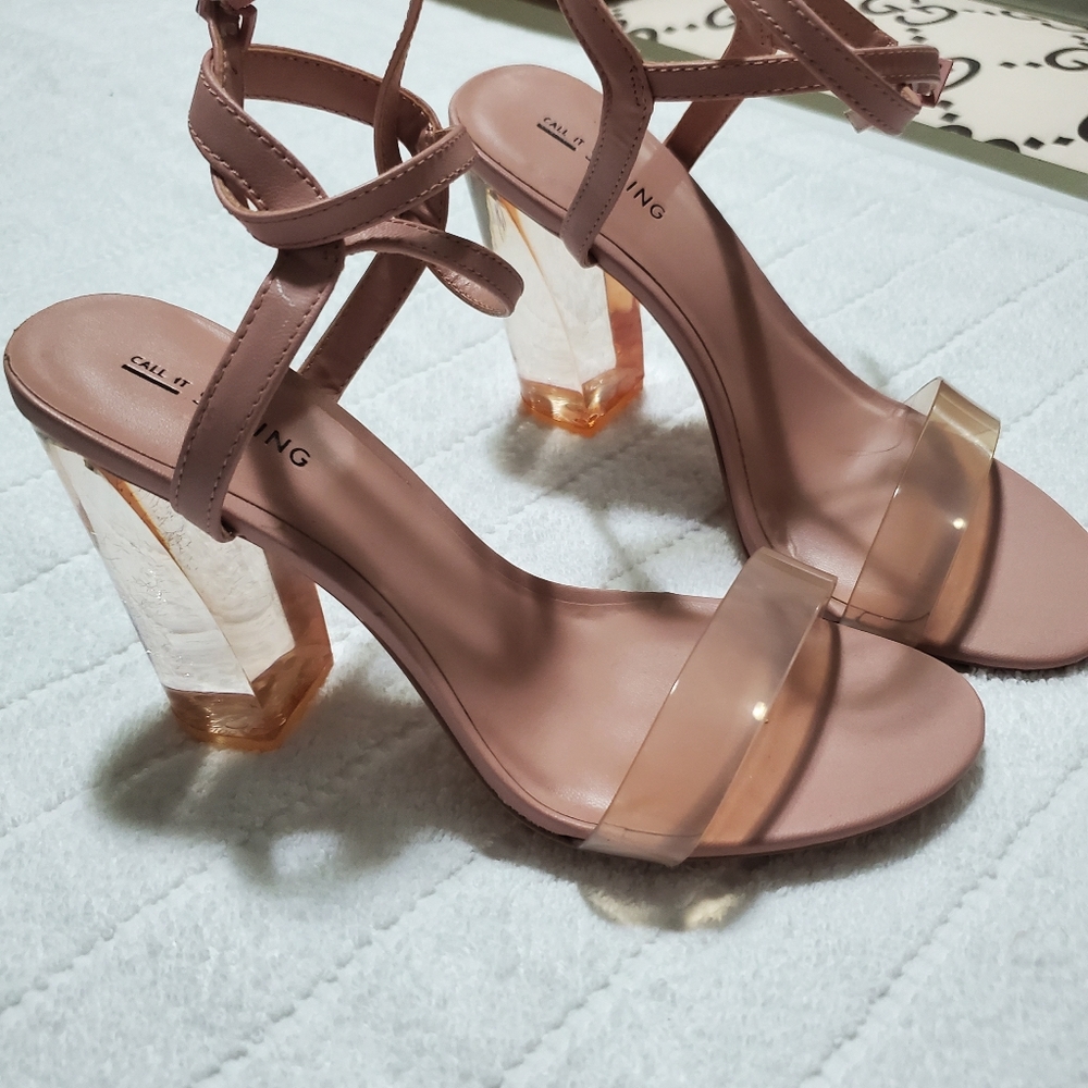 Heels - Picture 3 of 3